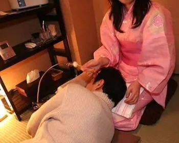 Asian massage treatment