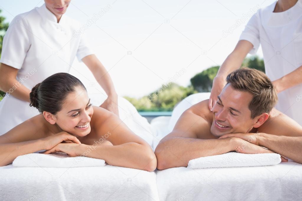 Couples massage